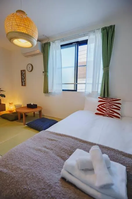 Apartment H Newly Renovated Hotel, Direct Access To Ueno, Asakusa, Disneyland, Airport Tokyo Japan